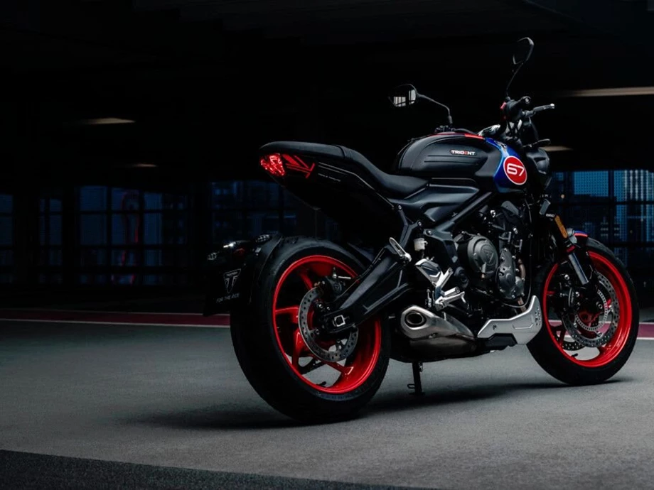 Angebot Triumph Trident 660 Triple Tribute Bild 3: Angebot Triumph Trident 660 Triple Tribute