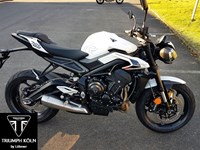 Neumotorrad Triumph Street Triple R mit 4 Jahren Garantie*