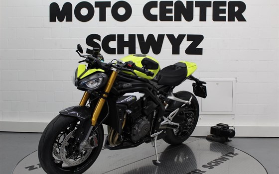 Neufahrzeug Triumph Speed Triple 1200 RX - Bild 4
