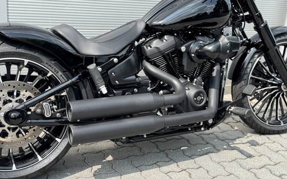 Neufahrzeug Harley-Davidson Softail Breakout 117 - Bild 5 Neufahrzeug Harley-Davidson Softail Breakout 117 - Bild 5