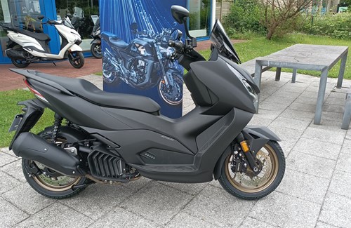 Neumotorrad Zontes 125 D