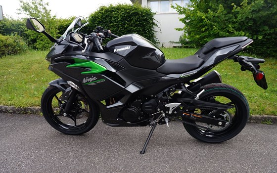 Neufahrzeug Kawasaki Ninja 500 - Bild 1