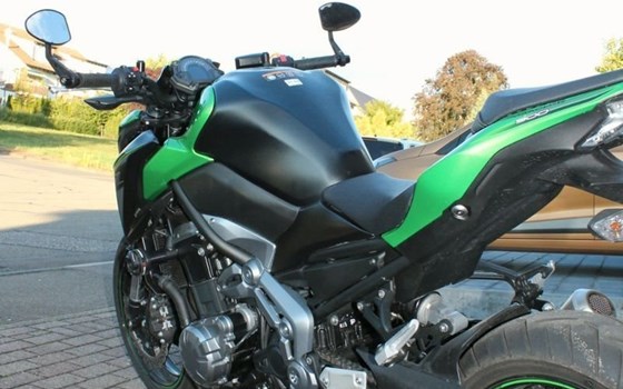 Gebrauchtmotorrad Kawasaki Z900 - Bild 11