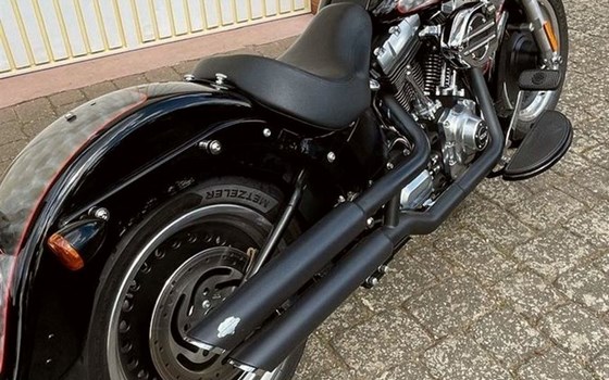 Gebrauchtmotorrad Harley-Davidson Softail Fat Boy Special FLSTFB - Bild 2