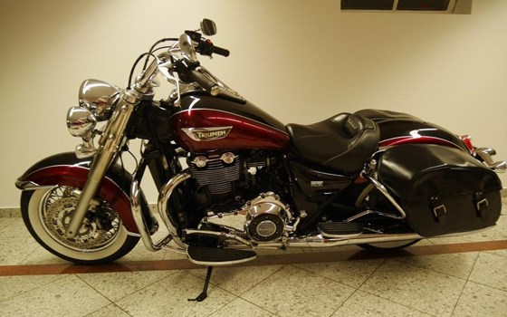 Gebrauchtmotorrad Triumph Thunderbird - Bild 17 Gebrauchtmotorrad Triumph Thunderbird - Bild 17