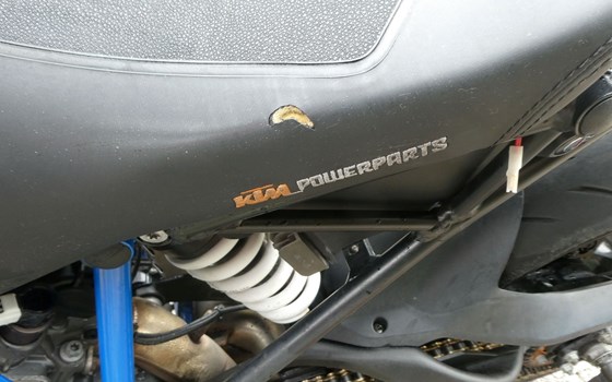 Gebrauchtmotorrad KTM 1290 Super Duke GT - Bild 10 Gebrauchtmotorrad KTM 1290 Super Duke GT - Bild 10