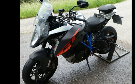 Gebrauchtmotorrad KTM 1290 Super Duke GT - Bild 19 Gebrauchtmotorrad KTM 1290 Super Duke GT - Bild 19