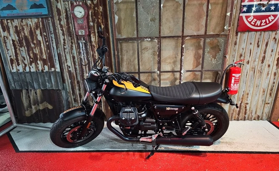 Offer Moto Guzzi V9 Bobber Bild 8: Offer Moto Guzzi V9 Bobber