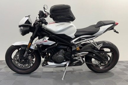 Triumph Street Triple 765 RS