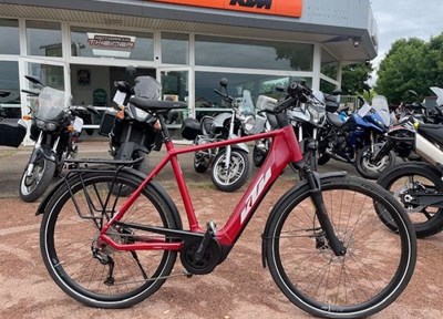 NEUFAHRZEUG KTM Macina