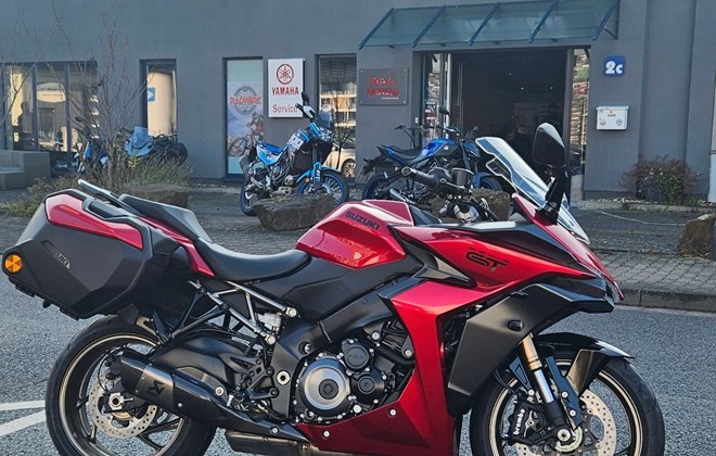 Suzuki GSX-S1000GT