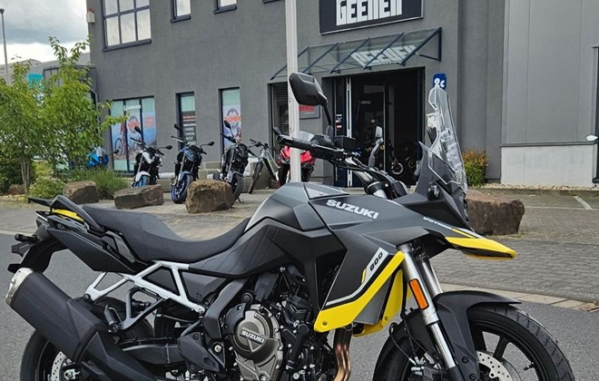 Suzuki V-Strom 800