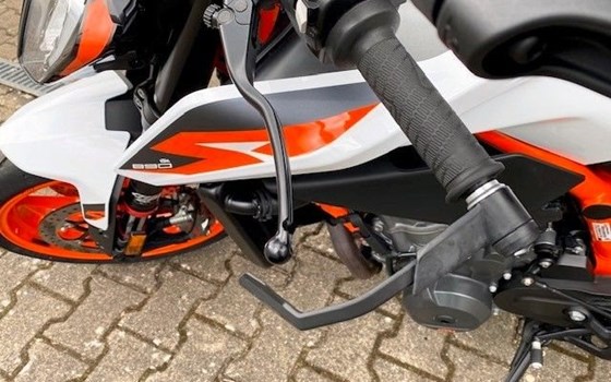 Gebrauchtmotorrad KTM 890 Duke R - Bild 4