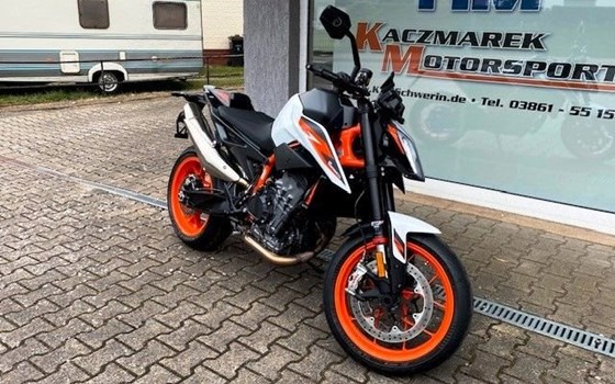 Gebrauchtmotorrad KTM 890 Duke R - Bild 7