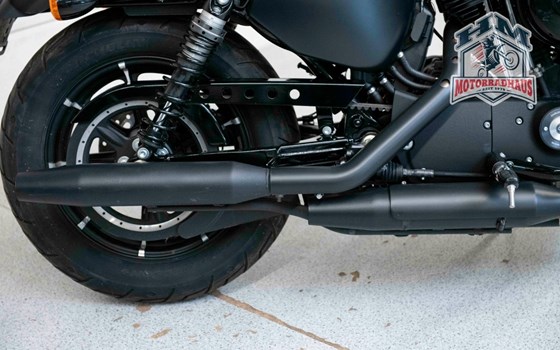 Gebrauchtmotorrad Harley-Davidson Sportster XL 883 N Iron - Bild 10