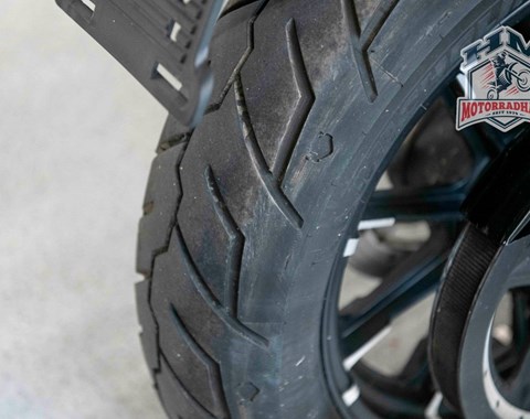 zum Vergrössern bitte anklicken!