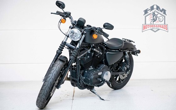 Gebrauchtmotorrad Harley-Davidson Sportster XL 883 N Iron - Bild 3