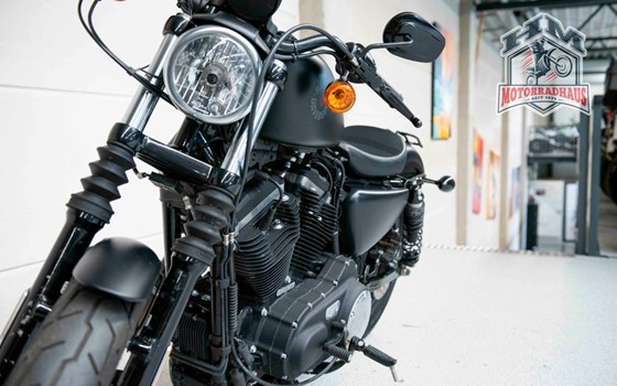 Gebrauchtmotorrad Harley-Davidson Sportster XL 883 N Iron - Bild 8