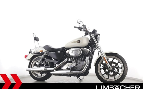 Gebrauchtmotorrad Harley-Davidson Sportster XL 883 L SuperLow - Bild 1