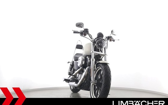 Gebrauchtmotorrad Harley-Davidson Sportster XL 883 L SuperLow - Bild 11