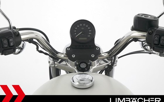 Gebrauchtmotorrad Harley-Davidson Sportster XL 883 L SuperLow - Bild 13