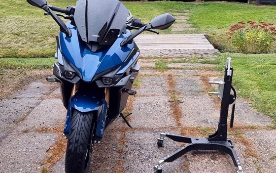 Gebrauchtmotorrad Suzuki GSX-S1000GT - Bild 4