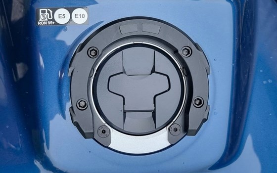 Gebrauchtmotorrad Suzuki GSX-S1000GT - Bild 8