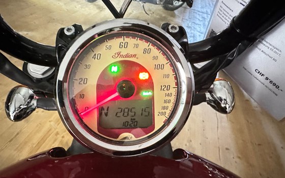 Motorrad Occasion Indian Scout - Bild 5