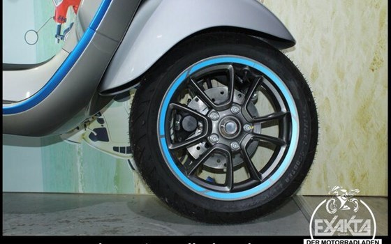Neufahrzeug Vespa Primavera Elettrica 45 - Bild 25