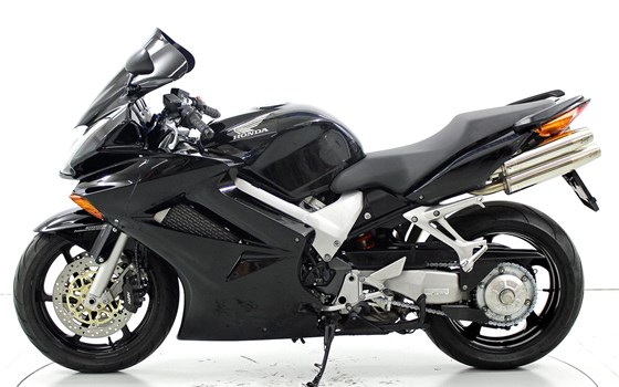 Motorrad Occasion Honda VFR 800 F - Bild 5