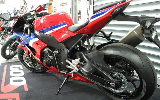 Neufahrzeug Honda CBR1000RR-R Fireblade - Bild 3
