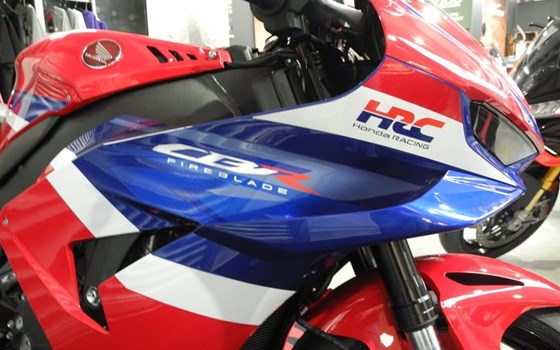 Neufahrzeug Honda CBR1000RR-R Fireblade - Bild 5