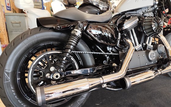 Gebrauchtmotorrad Harley-Davidson Sportster XL 1200X Forty-Eight - Bild 10 Gebrauchtmotorrad Harley-Davidson Sportster XL 1200X Forty-Eight - Bild 10