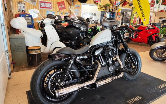 Gebrauchtmotorrad Harley-Davidson Sportster XL 1200X Forty-Eight - Bild 4 Gebrauchtmotorrad Harley-Davidson Sportster XL 1200X Forty-Eight - Bild 4