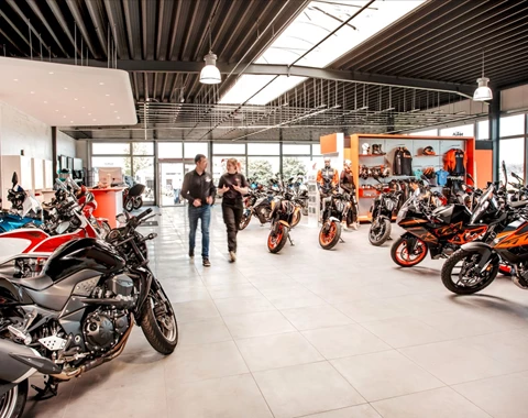 zum Vergrössern bitte anklicken!