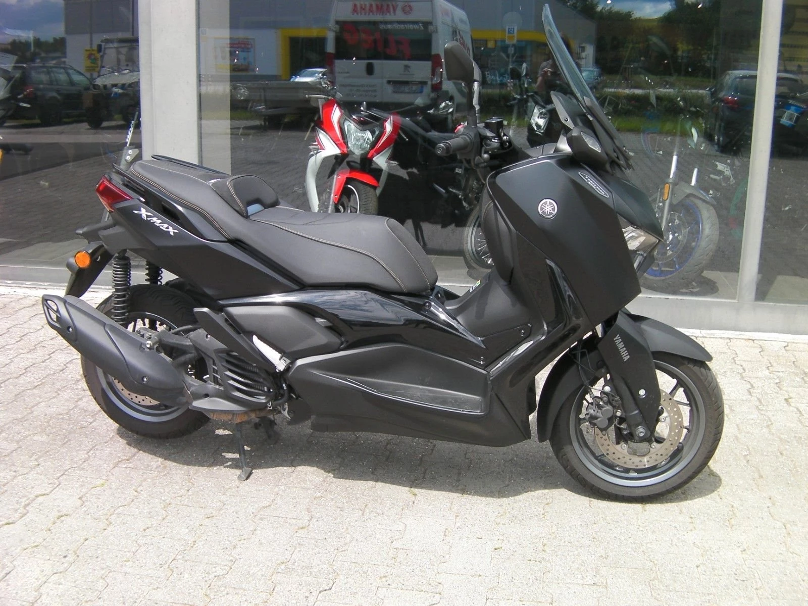 Yamaha XMAX 125 Tech MAX