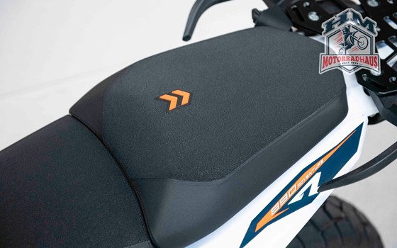 Gebrauchtmotorrad KTM 890 Adventure R - Bild 10