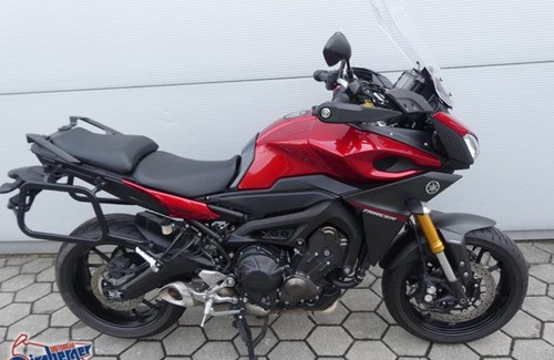Gebrauchtmotorrad Yamaha Tracer 900