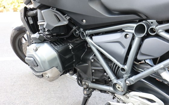 Gebrauchtmotorrad BMW R 1200 R - Bild 8 Gebrauchtmotorrad BMW R 1200 R - Bild 8