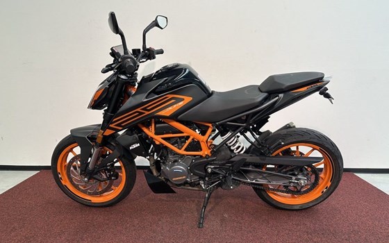 Gebrauchtmotorrad KTM 125 Duke - Bild 5