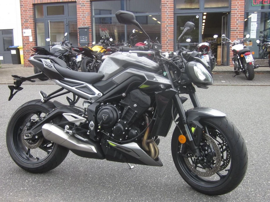 Angebot Triumph Street Triple 765 R Bild 3: Angebot Triumph Street Triple 765 R