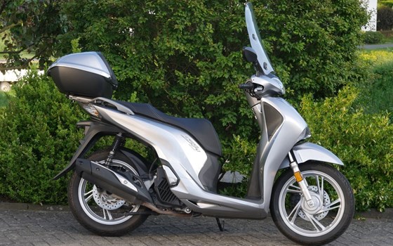 Gebrauchtmotorrad Honda SH150i - Bild 2