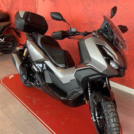Honda ADV350