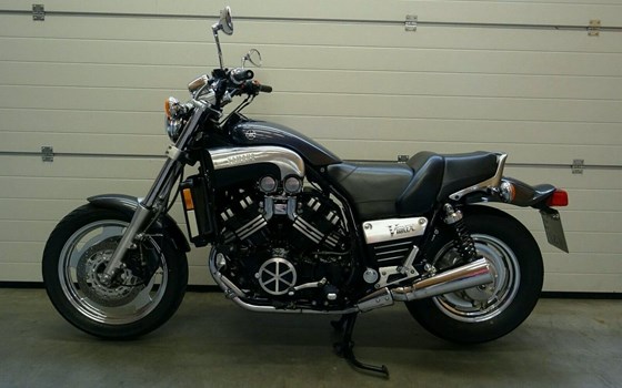 Gebrauchtmotorrad Yamaha V-Max VMX 1200 - Bild 4