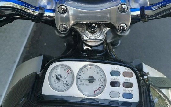 Gebrauchtmotorrad Yamaha V-Max VMX 1200 - Bild 8