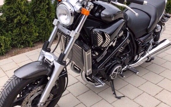 Gebrauchtmotorrad Yamaha V-Max VMX 1200 - Bild 1