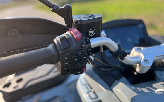 Neufahrzeug CFMOTO CFORCE 850 L DLX EPS - Bild 11