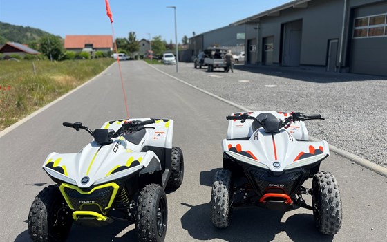 Neufahrzeug CFMOTO CFORCE EV110 - Bild 1