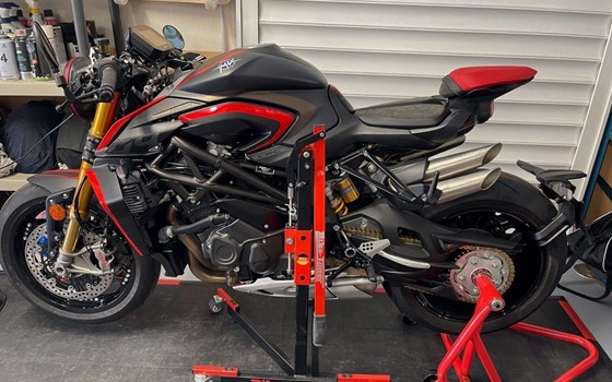 Gebrauchtmotorrad MV Agusta Rush 1000 - Bild 15