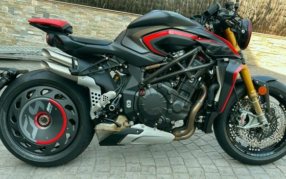 Gebrauchtmotorrad MV Agusta Rush 1000 - Bild 2
